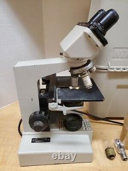 Nikon Model SC Binocular Microscope with 4x 10x 40x 100x Objective Lenses WORKING