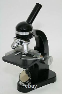 Vintage Ernst Leitz Wetzlar Microscope w 4 Objective Lenses 2 Ocular Case Extras