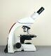 Microscope Leica Dm 500 Avec Éclairage Led Intégré Et Objectifs De 4 Plans