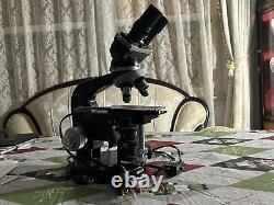 Microscope Nikon Série S Noir Vintage (avec 4 objectifs)