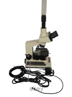 Microscope Olympus BH-2 avec 3 objectifs et instruments de diagnostic 0,7X