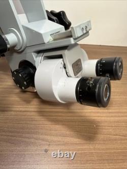 Microscope chirurgical ZEISS F=125 avec tête binoculaire et objectif F=300