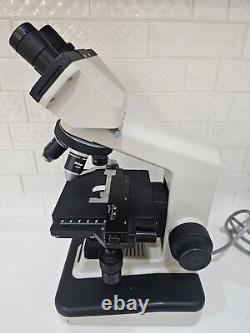 Microscope professionnel Nikon YS2-T avec 4 objectifs