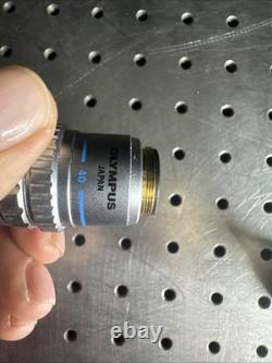 Objectif de microscope Olympus DPlan Apo apochromatique 40 UV 40X 1.00 huile 160/