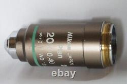 Objectif de microscope biologique à correction d'infini Nikon CFI Plan 20 utilisé