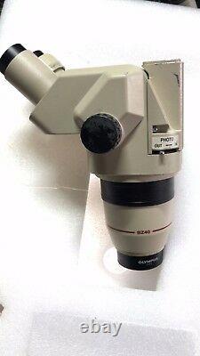 Olympus Microscope Trinoculaire Head Sz4045 Tr Sz40 + Objectif 0,5x #y-01